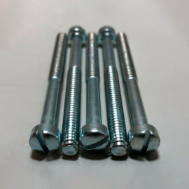 Juego de 5 Tornillos 45075...