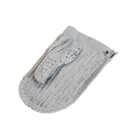 Una Manopla Derecha para...